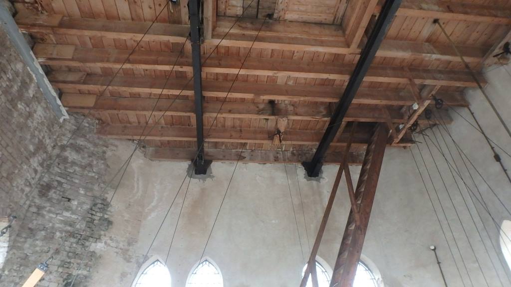 St pancratiuskerk Van Lierop onderzoek hout en zwam