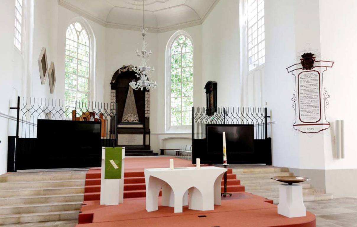 De Grote Kerk in Almelo is opnieuw ingericht.