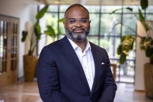 Jeffrey Kyenkyenhene nieuwe directeur bij Donatus Verzekeringen.